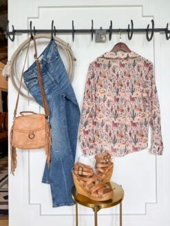 The Dallas -SAVANAH Clothing sale IMG 5013