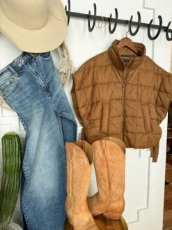 The Spokane -SAVANAH Clothing sale IMG 5516