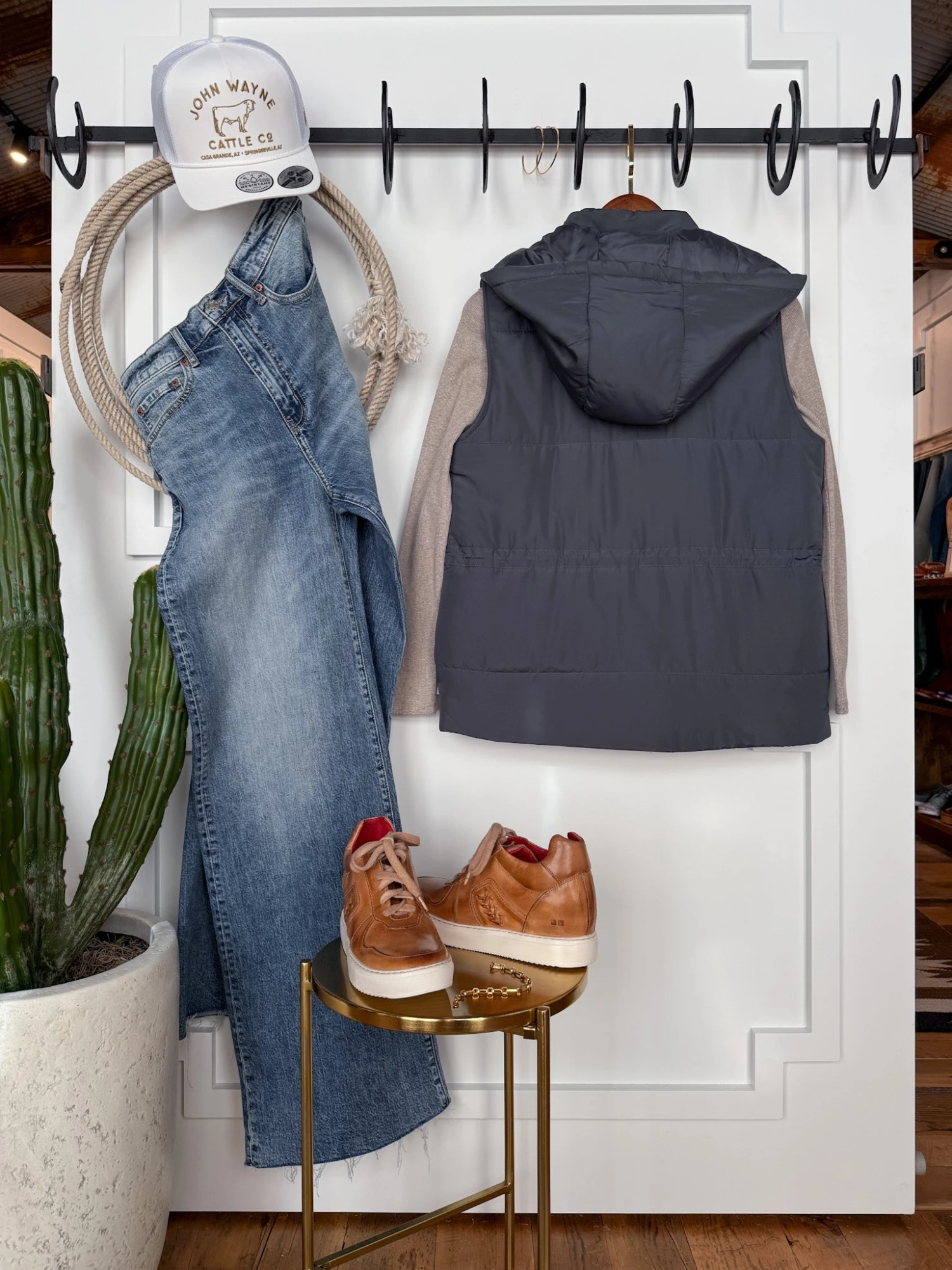 The Beloit The Beloit -SAVANAH Clothing sale IMG 5528 b26836e2 0aaa 4928 960f ed197924c3cc