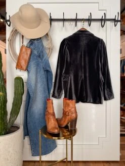 The Tempe -SAVANAH Clothing sale IMG 5576