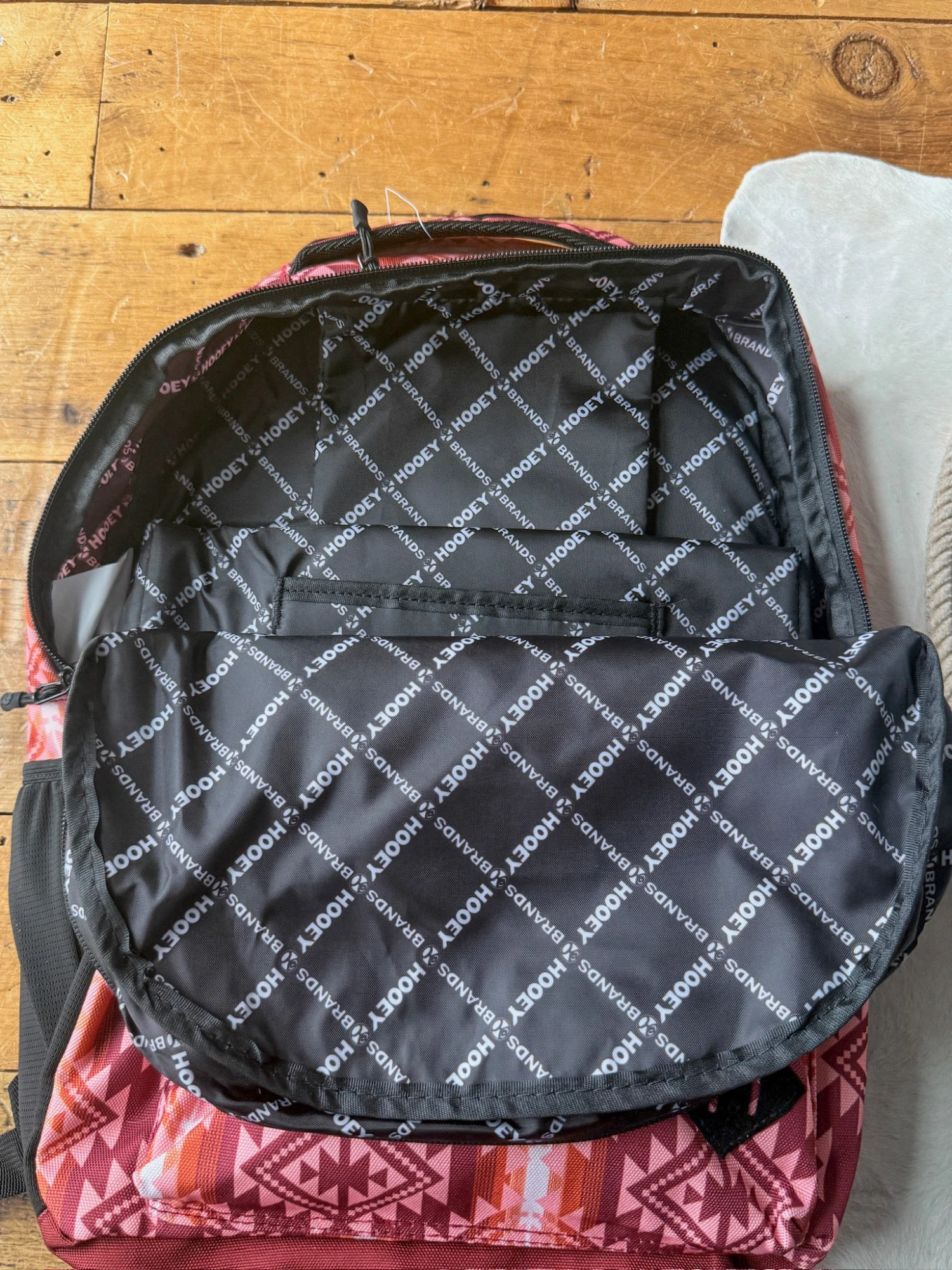 Eyota Backpack Eyota Backpack -SAVANAH Clothing sale IMG 5675 e38e4790 ca73 43a7 8952 58d02a44a42a