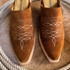 The Ruidosas -SAVANAH Clothing sale IMG 5992 ca68516e ec05 4681 b48d 25d3b656ad5e