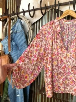 The Raleigh -SAVANAH Clothing sale IMG 6123 ad6d0a6c 65f3 4040 9bf1 da0db4bf8731