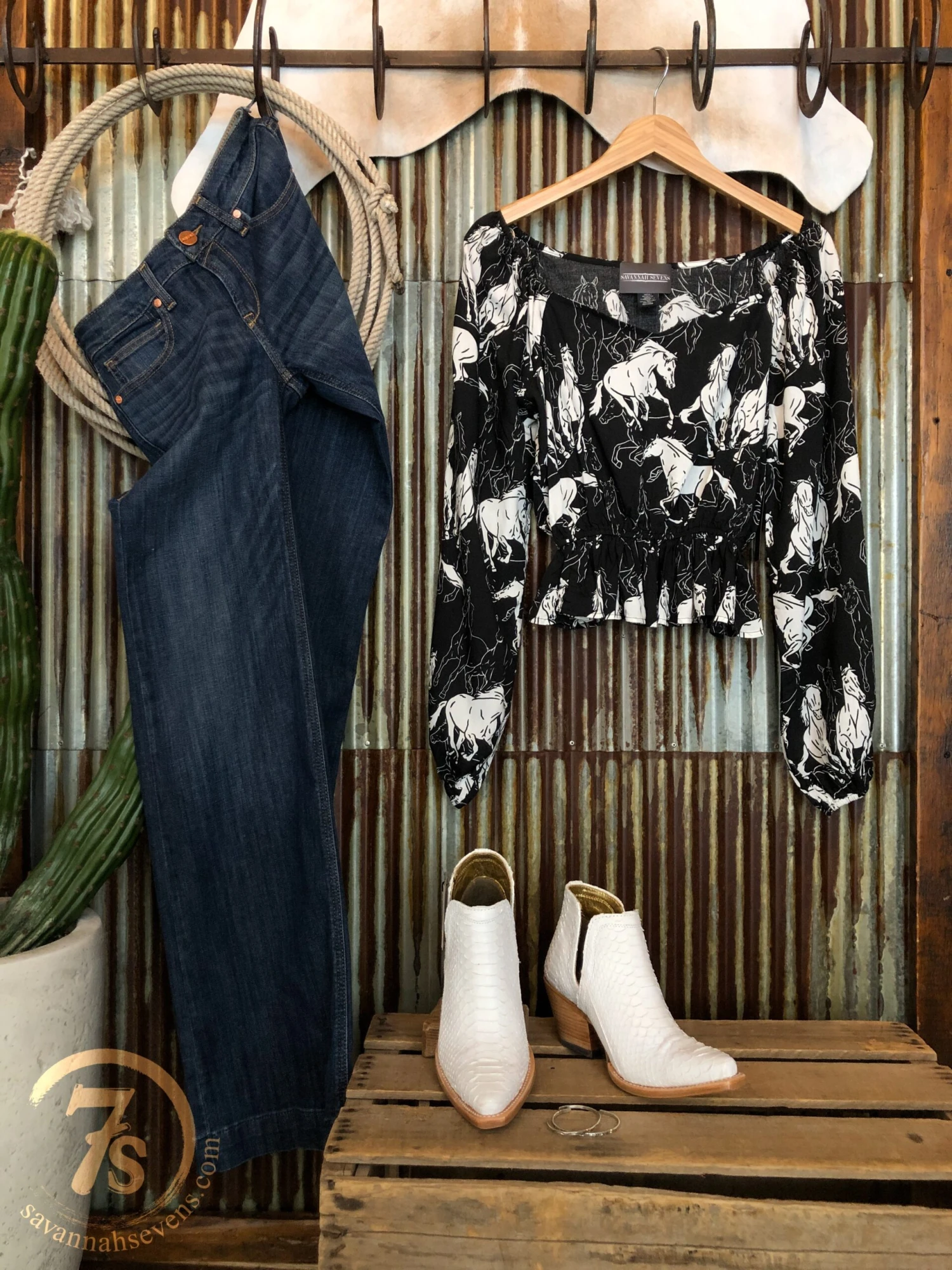 The West Modesto {S-XXL} The West Modesto {S-XXL} -SAVANAH Clothing sale IMG 6124 b8134554 40c5 47dd 87e6 a368a73e838d scaled