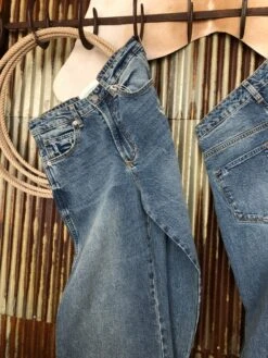 The Langdon High Rise 90's Wide Leg Jean 2 The Langdon High Rise 90's Wide Leg Jean -SAVANAH Clothing sale IMG 64904