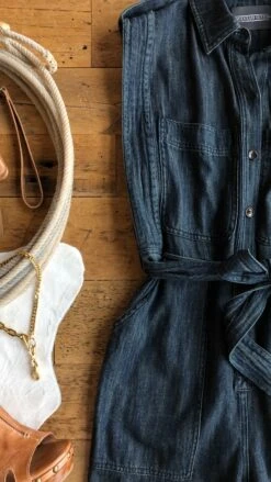 The Luchenbach -SAVANAH Clothing sale IMG 66868