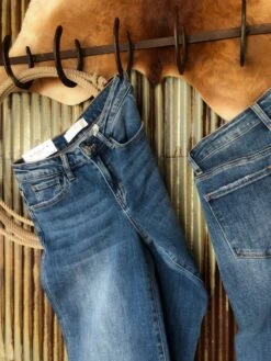 The Coyte High Rise 90's Wide Leg Jean -SAVANAH Clothing sale IMG 7390