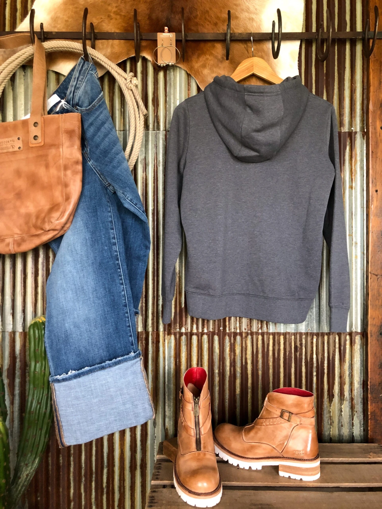 The Take Me To Texas The Take Me To Texas -SAVANAH Clothing sale IMG 75023 scaled