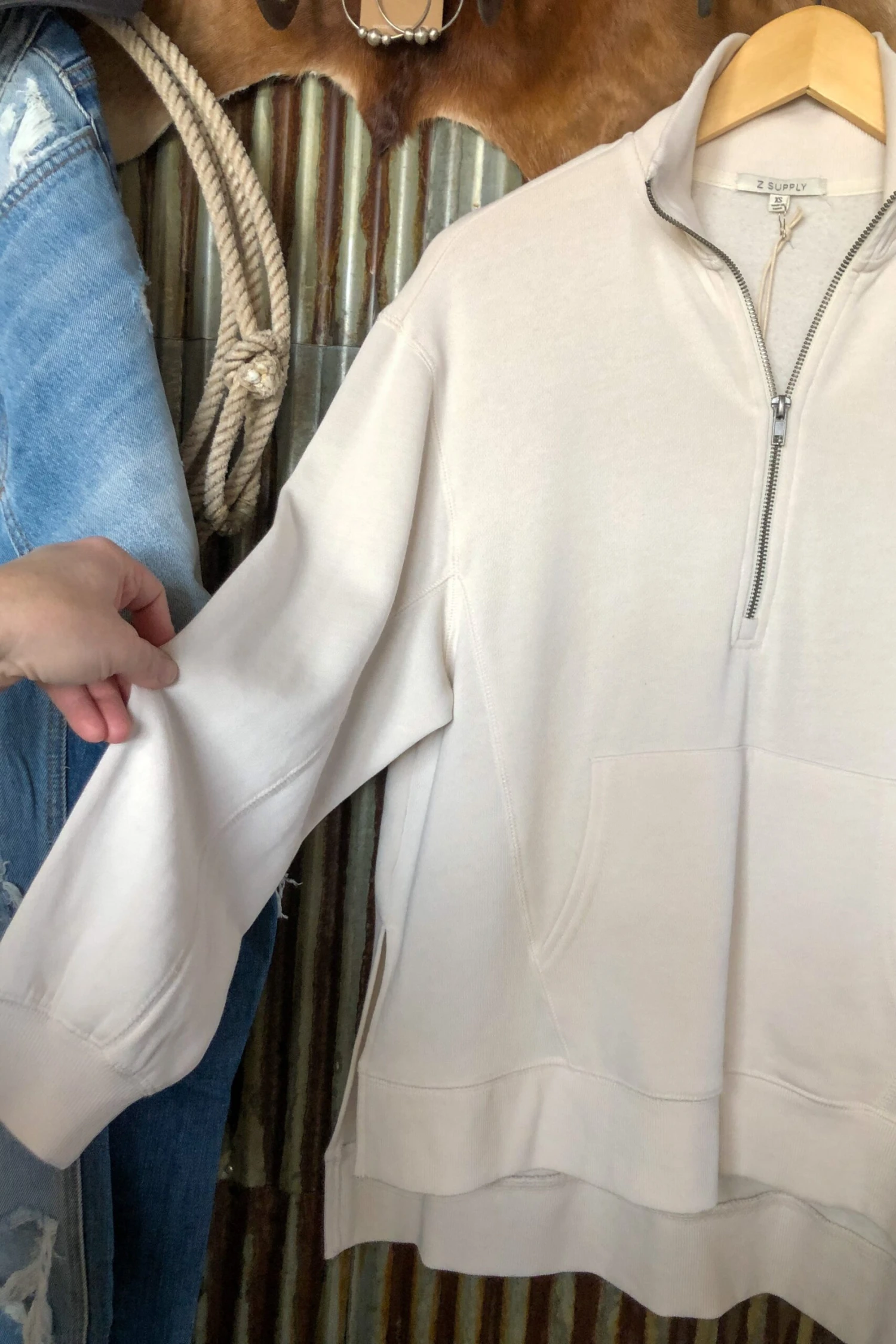 The Utica The Utica -SAVANAH Clothing sale IMG 77542 scaled