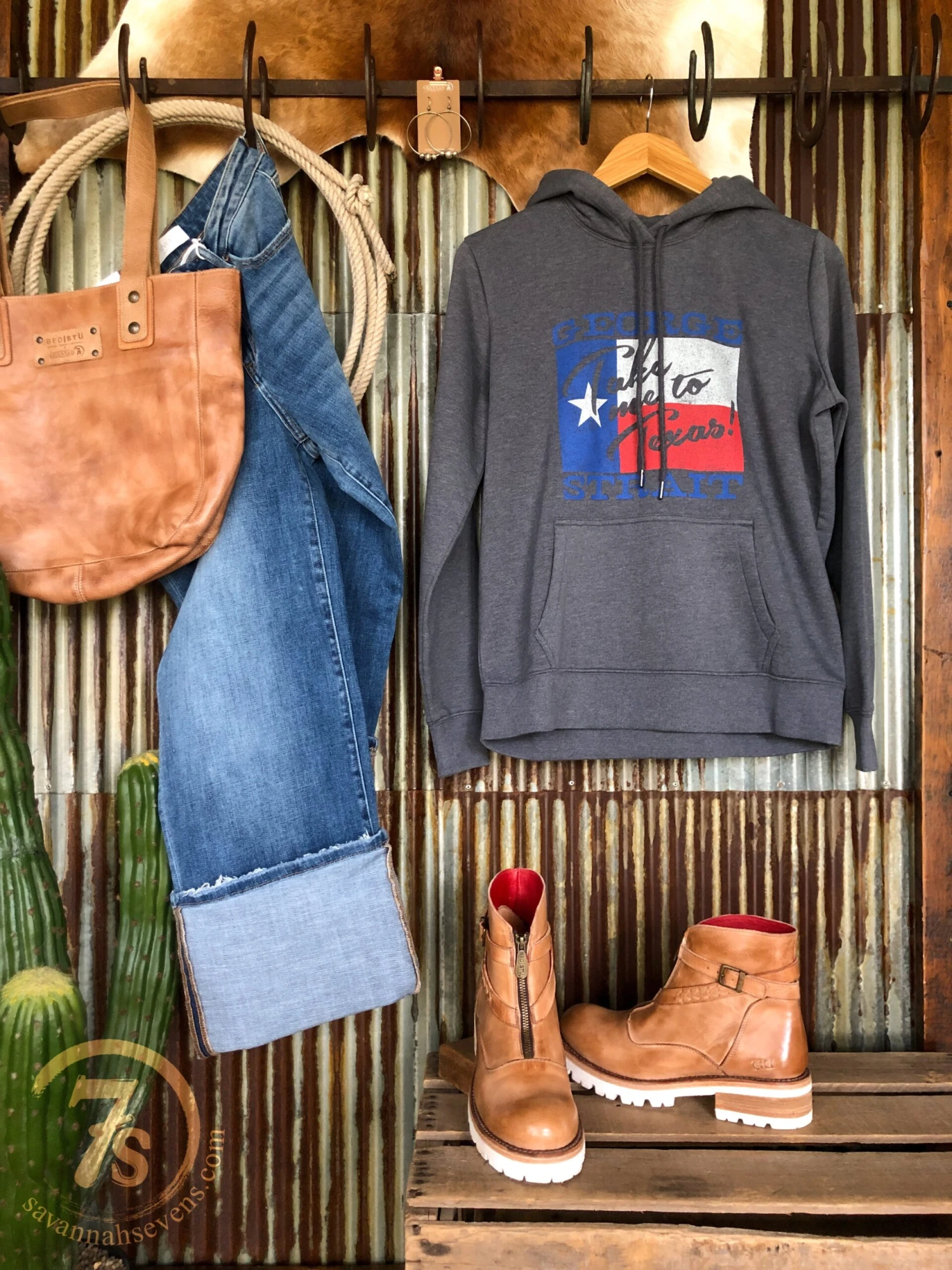 The Take Me To Texas The Take Me To Texas -SAVANAH Clothing sale IMG 7888 scaled