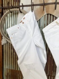 The Brynlee High Rise Wide Leg Crop Jean -SAVANAH Clothing sale IMG 84554