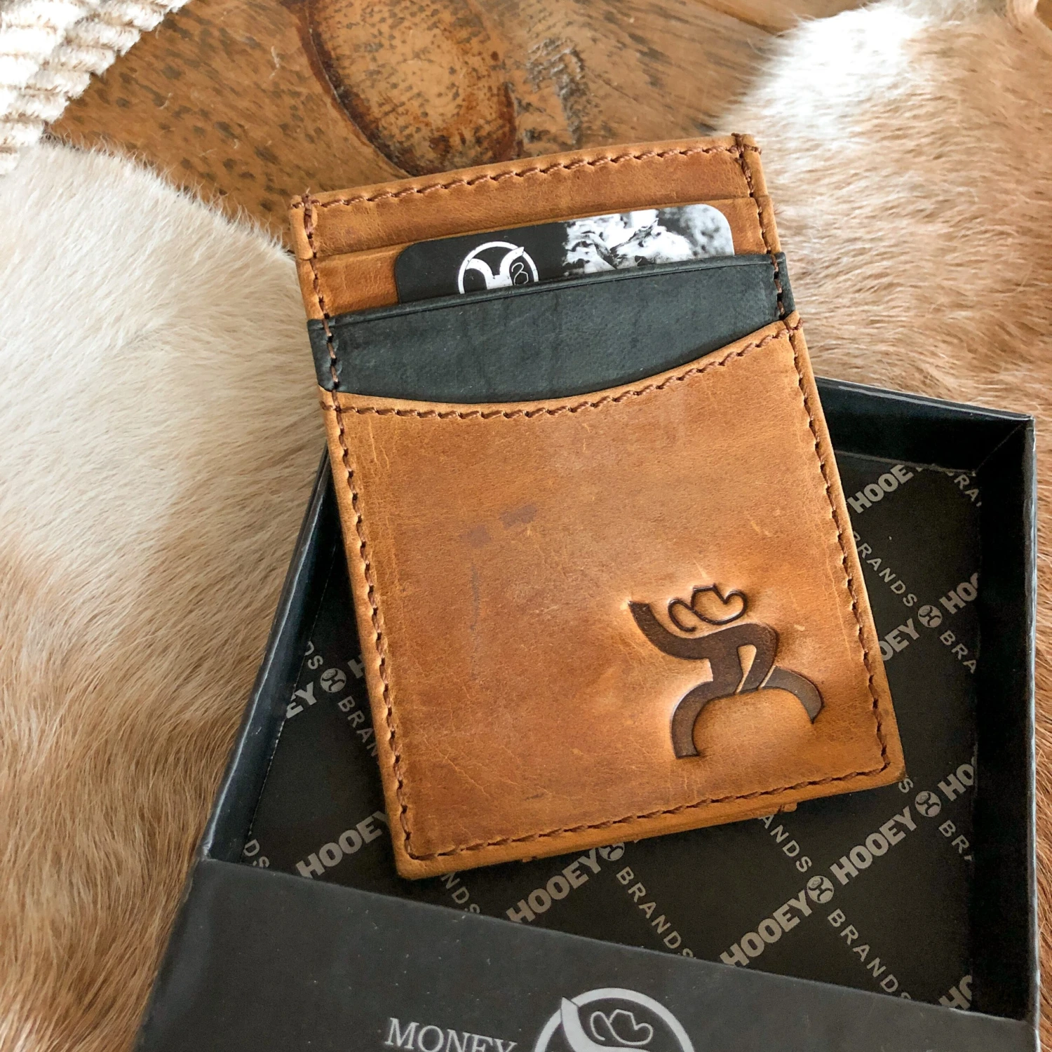 Storden Money Clip Storden Money Clip -SAVANAH Clothing sale IMG 87472 5e28a1f2 6bec 4e48 8ef7 1883f995e0c9 scaled