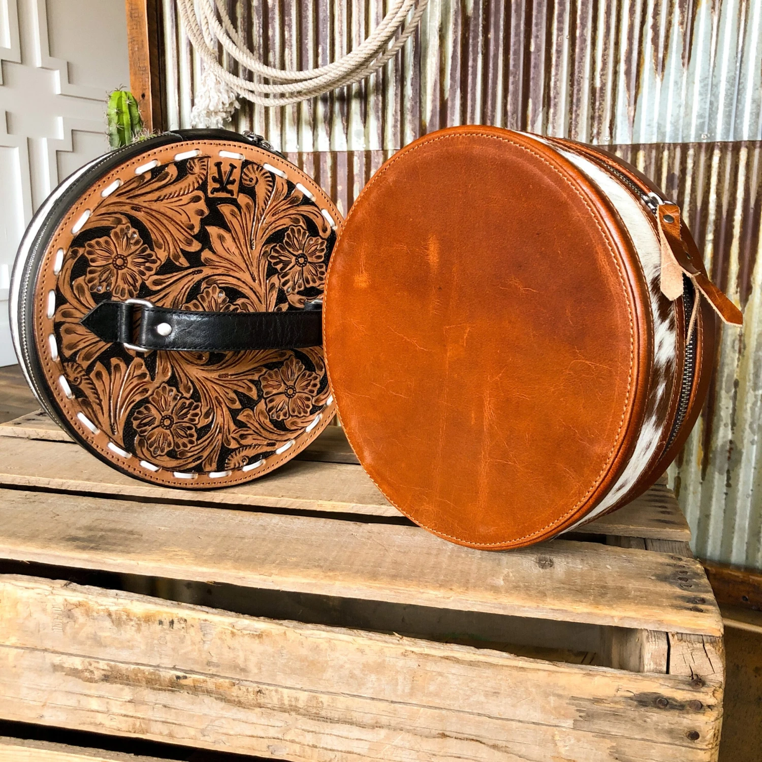 Del Rey Makeup Case Del Rey Makeup Case -SAVANAH Clothing sale IMG 88932 a3f50395 e04a 485d 8ba6 5deefcd470bd scaled