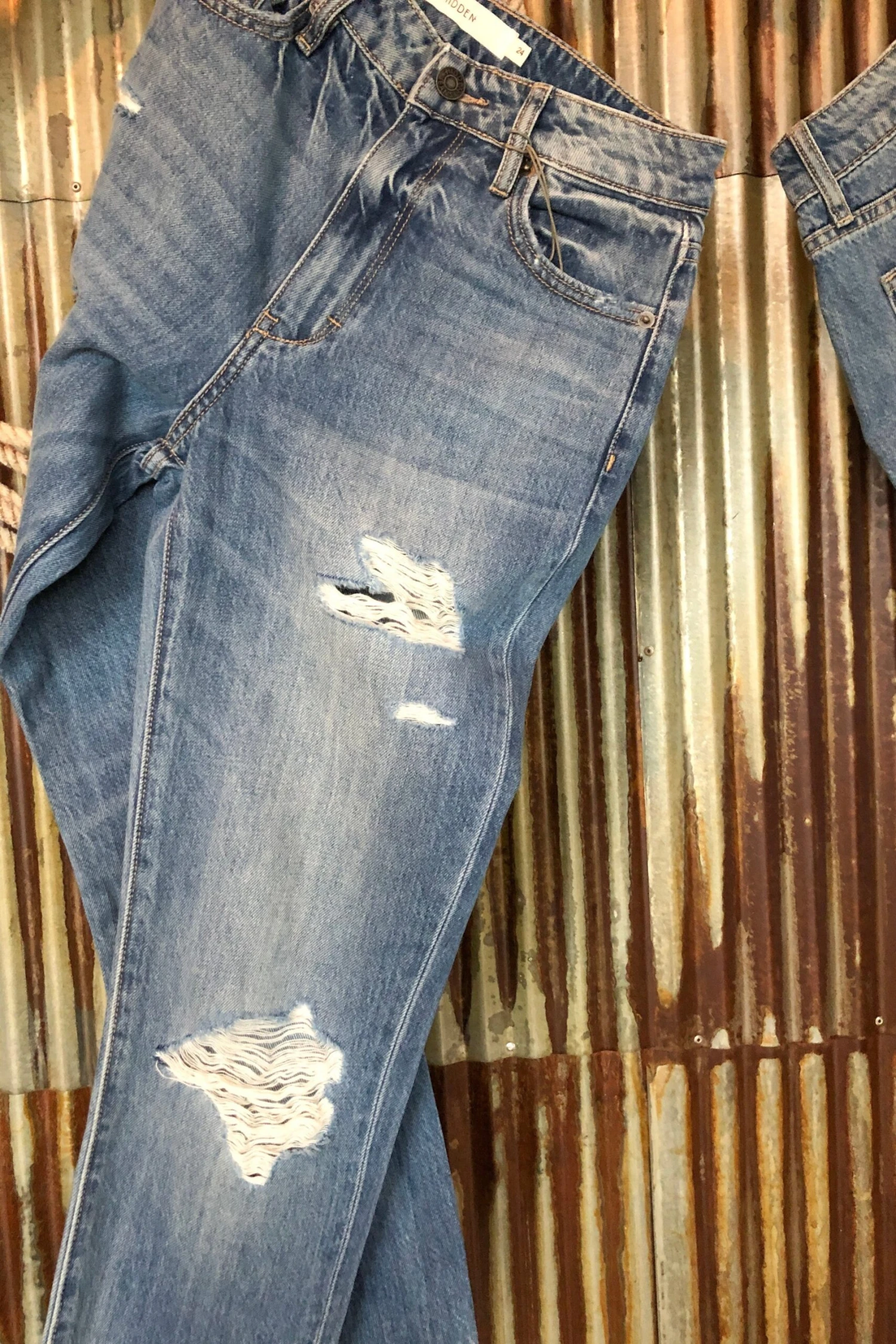 The Jayce High Rise Straight Crop Jean (Final Sale) The Jayce High Rise Straight Crop Jean (Final Sale) -SAVANAH Clothing sale IMG 9308 d57029fc f043 4ada 8b0c 3040f384df88 scaled