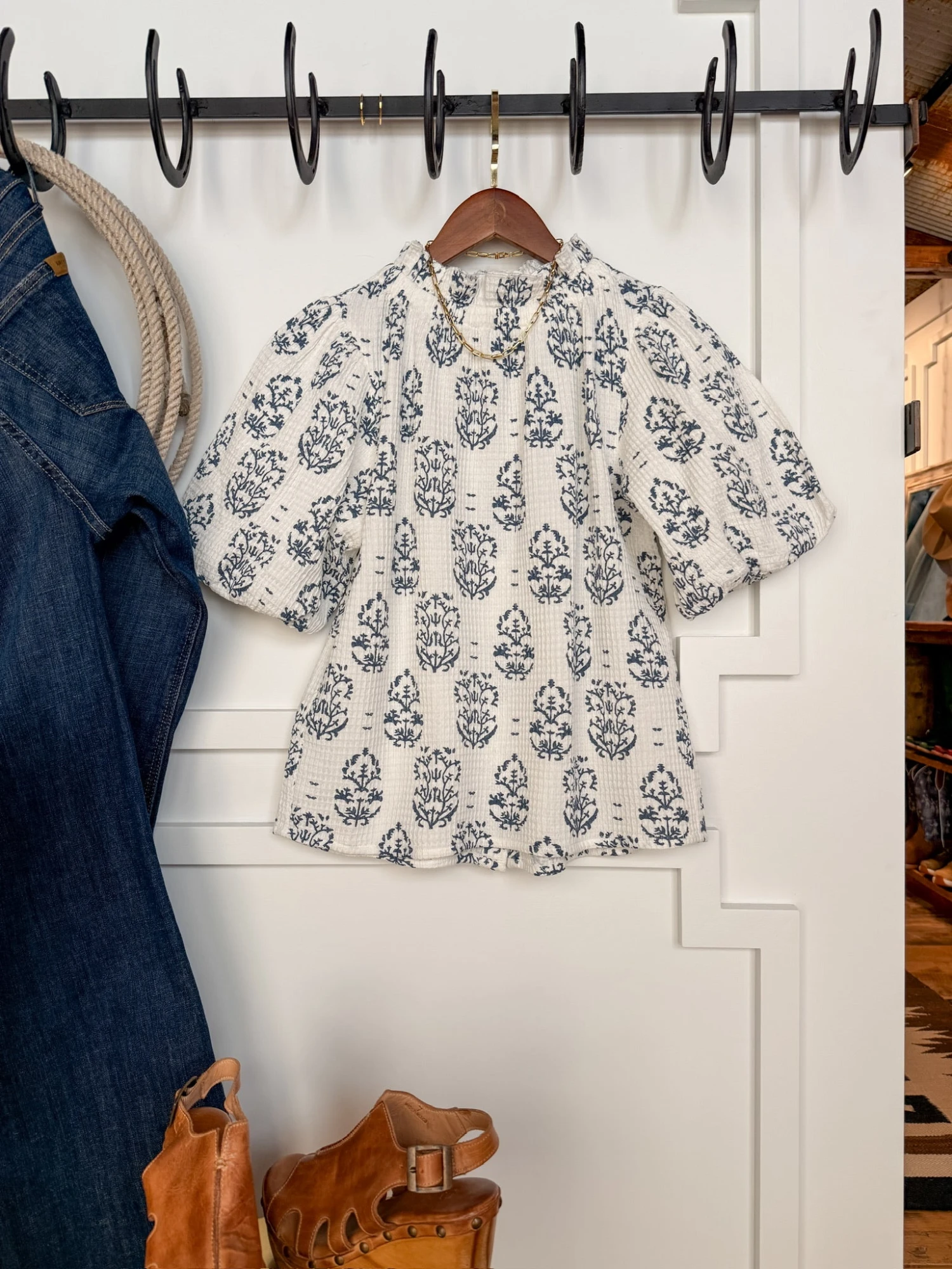 The Costa Mesa The Costa Mesa -SAVANAH Clothing sale IMG 9778