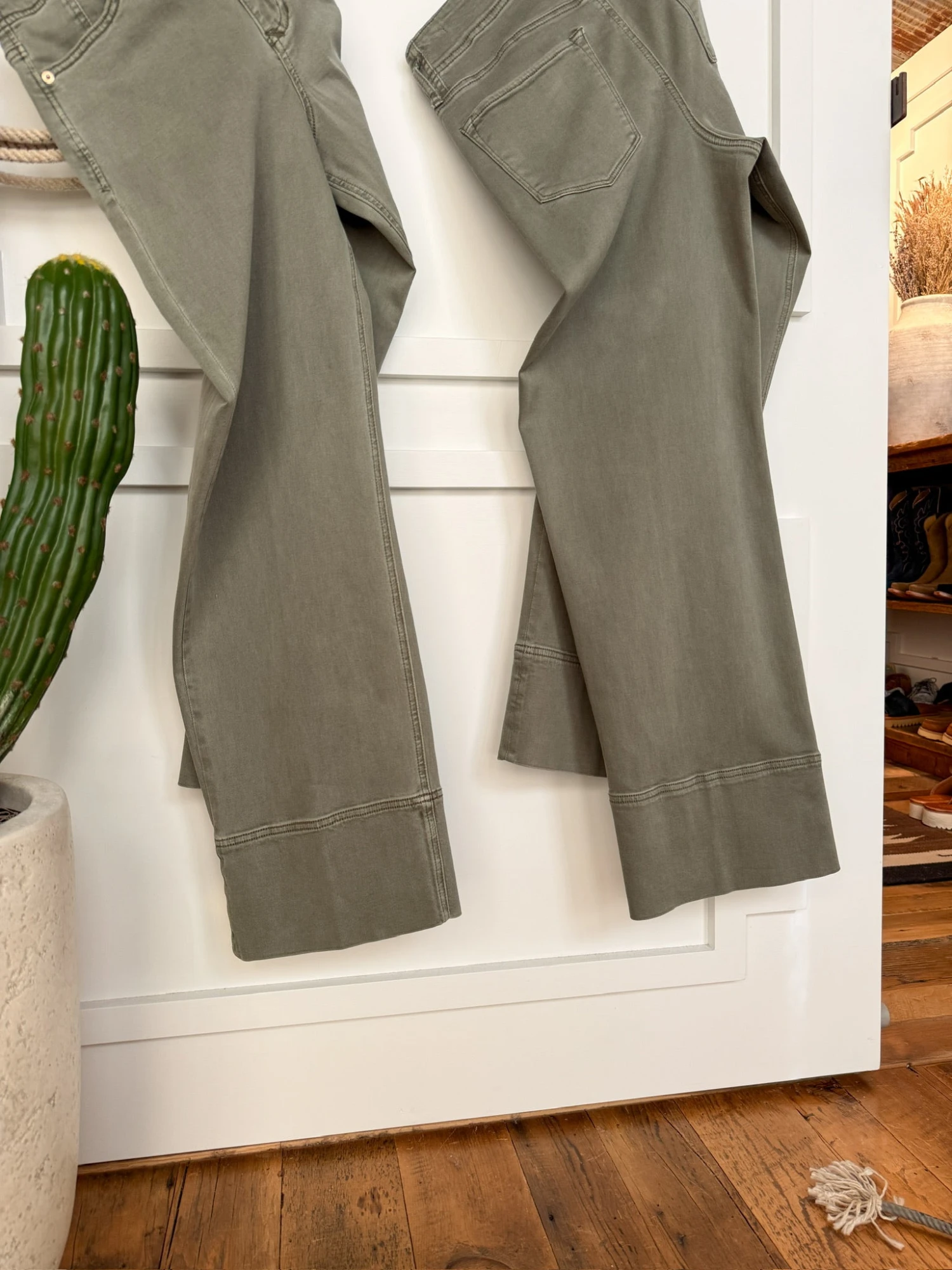 The Everett High Rise Wide Leg Jean The Everett High Rise Wide Leg Jean -SAVANAH Clothing sale IMG 9837