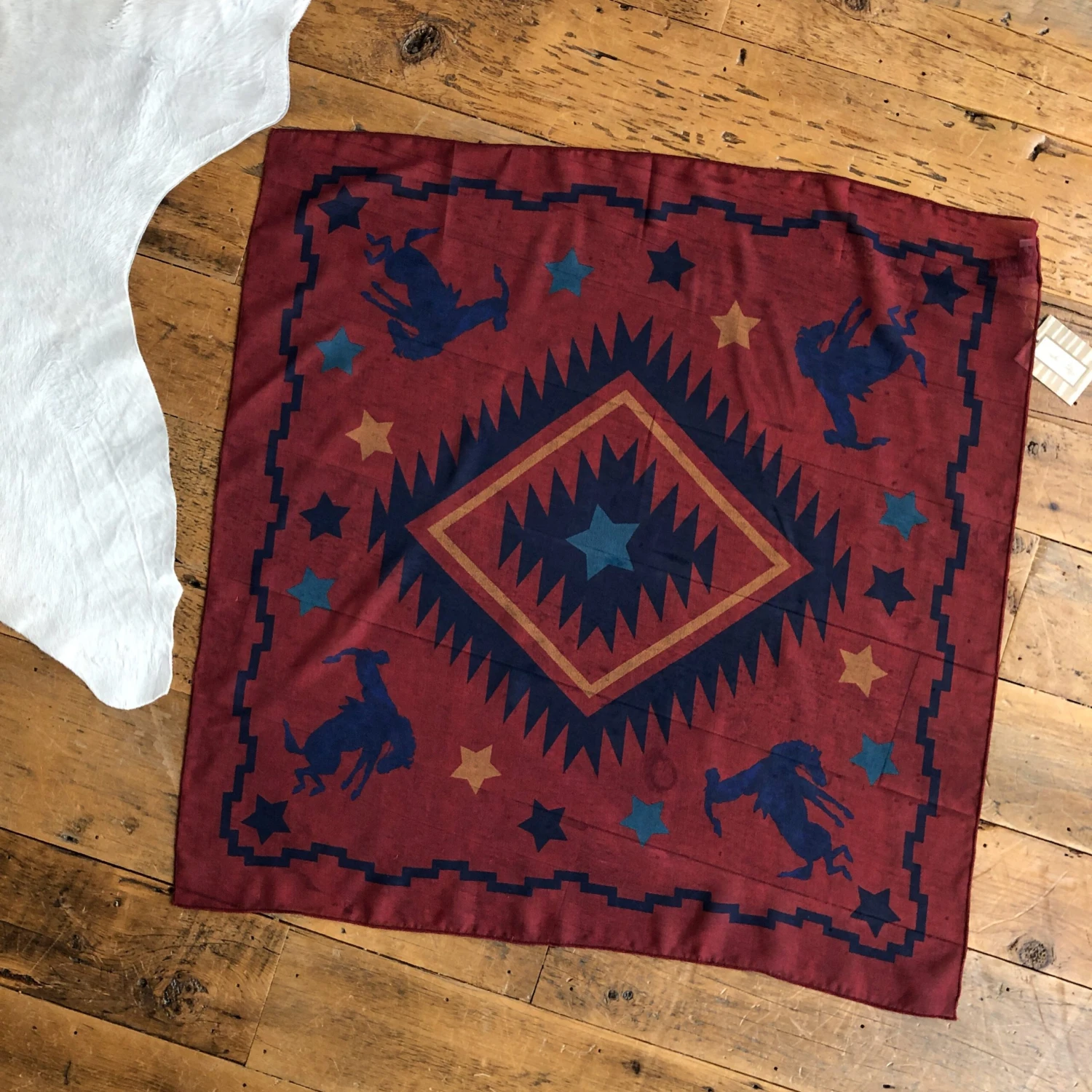 Pecos Neck Scarf Pecos Neck Scarf -SAVANAH Clothing sale PhotoDec022024 15622PM2 scaled