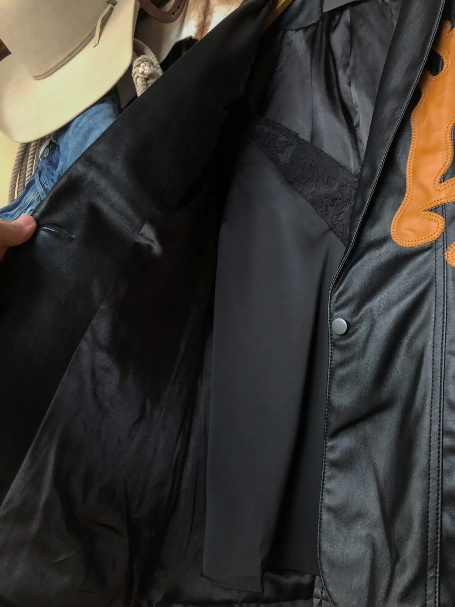 The Dekalb {S-XXL} The Dekalb {S-XXL} -SAVANAH Clothing sale PhotoDec052023 31841PM scaled