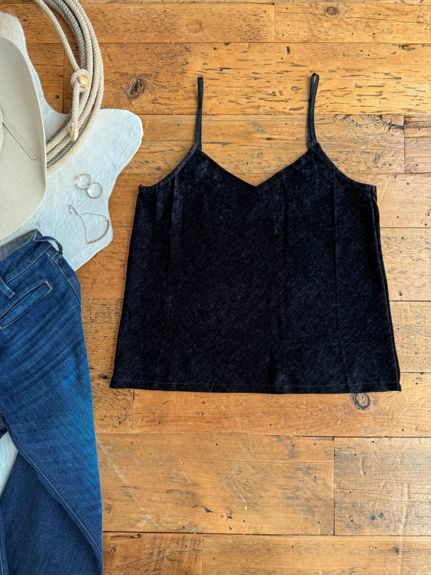 The Hollis The Hollis -SAVANAH Clothing sale PhotoDec102024 94759AM2 scaled