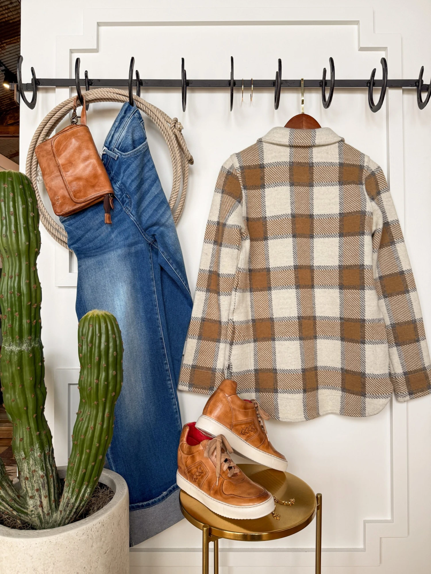 The Holloway The Holloway -SAVANAH Clothing sale PhotoDec162024 103945AM scaled