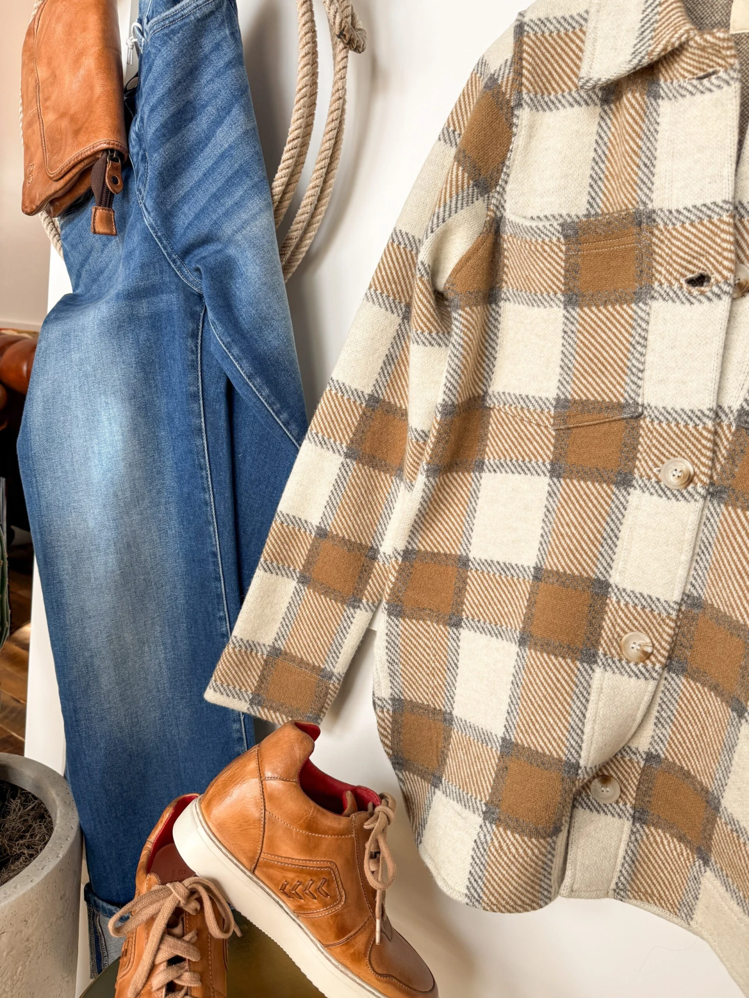 The Holloway The Holloway -SAVANAH Clothing sale PhotoDec162024 104022AM scaled