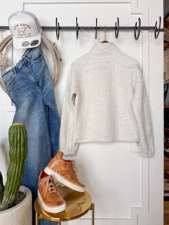 The Castell -SAVANAH Clothing sale PhotoDec162024 111345AM