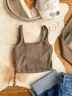 The Talcott {Crop Top} -SAVANAH Clothing sale PhotoDec162024 112311AM