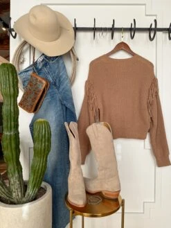 The Ponderosa -SAVANAH Clothing sale PhotoDec162024 124528PM