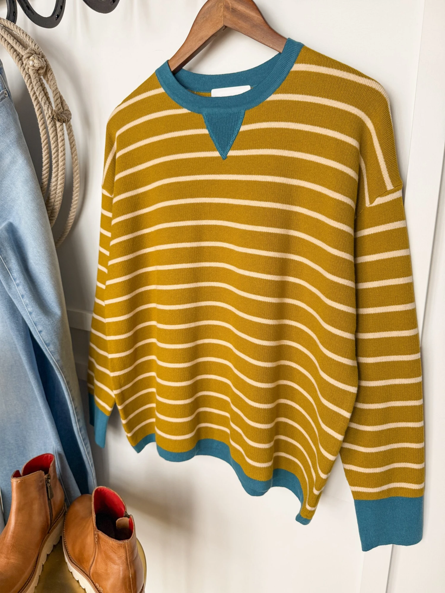 The Braggs The Braggs -SAVANAH Clothing sale PhotoDec162024 12528PM3 scaled