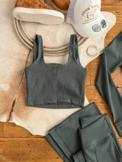 The Lawton {Crop Top} -SAVANAH Clothing sale PhotoDec162024 20502PM3