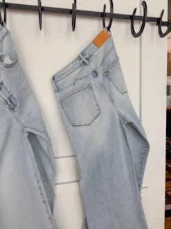 The Hayes High Rise Wide Leg Jean -SAVANAH Clothing sale PhotoDec162024 23608PM4