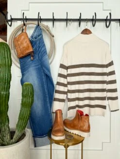 The Henning -SAVANAH Clothing sale PhotoDec162024 25252PM4