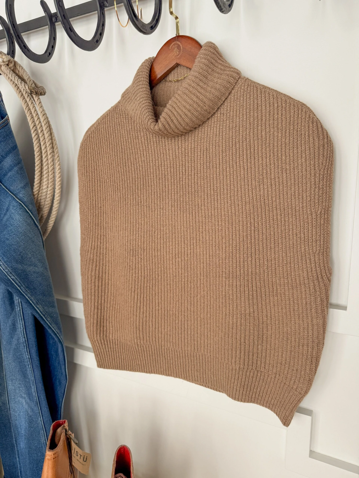 The Tioga The Tioga -SAVANAH Clothing sale PhotoJan132025 15329PM3 scaled