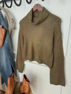 The Driscoll -SAVANAH Clothing sale PhotoJan152025 13148PM