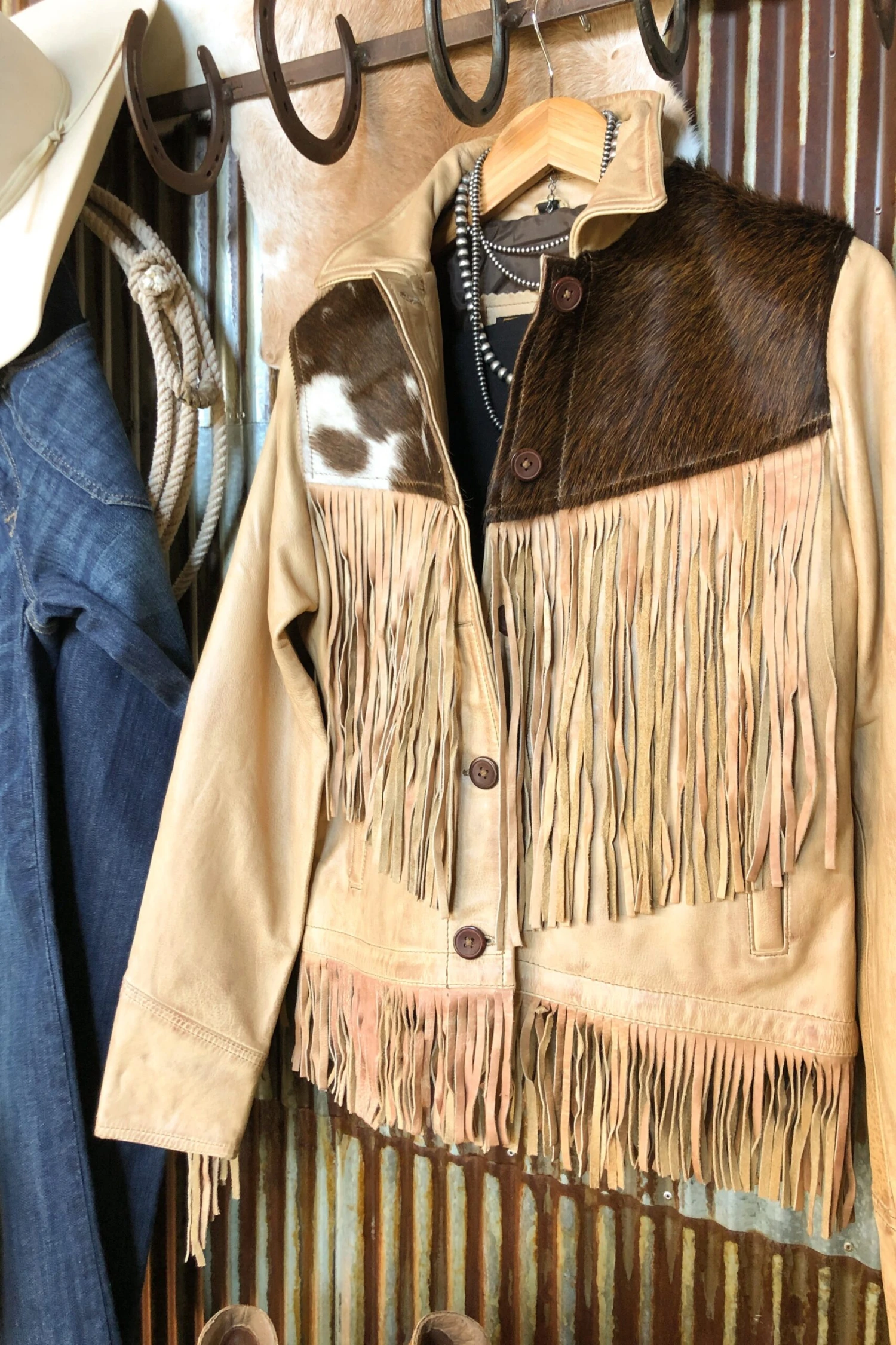 The Chisholm {style 2} The Chisholm {style 2} -SAVANAH Clothing sale PhotoNov152022 104445AM scaled