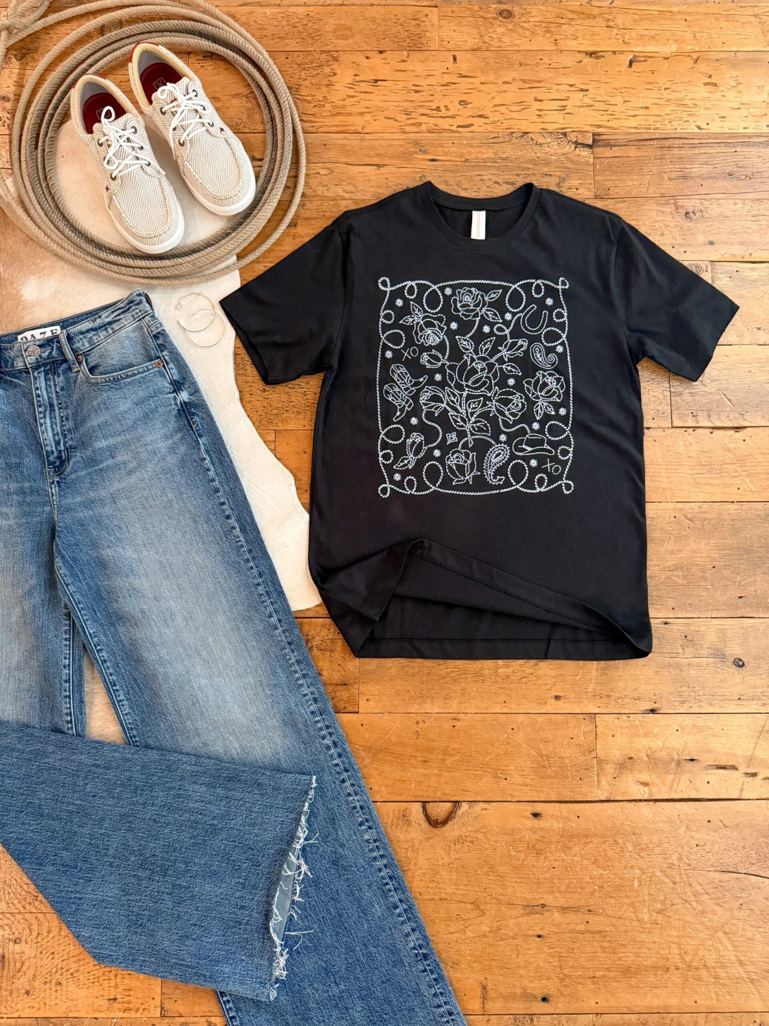 The Chain Stitch Rose The Chain Stitch Rose -SAVANAH Clothing sale PhotoNov192024 112840AM scaled