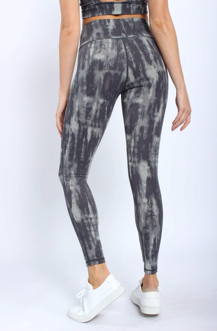 The Lakewood The Lakewood -SAVANAH Clothing sale Screenshot2023 02 16at11.05.49AM