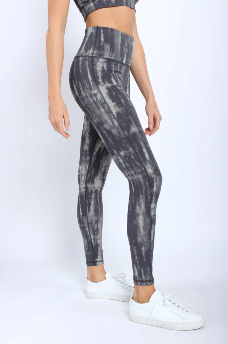 The Lakewood The Lakewood -SAVANAH Clothing sale Screenshot2023 02 16at11.06.02AM