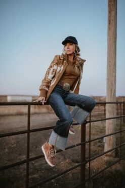 The Livy High Rise 90's Wide Leg Jean *Exclusive* 10 The Livy High Rise 90's Wide Leg Jean *Exclusive* -SAVANAH Clothing sale image260