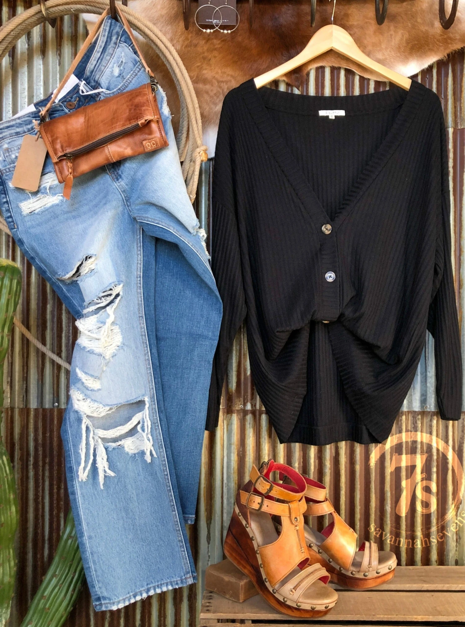 The Knollwood The Knollwood -SAVANAH Clothing sale image 8190affa f0c3 438c bd24 081ae6349861 scaled