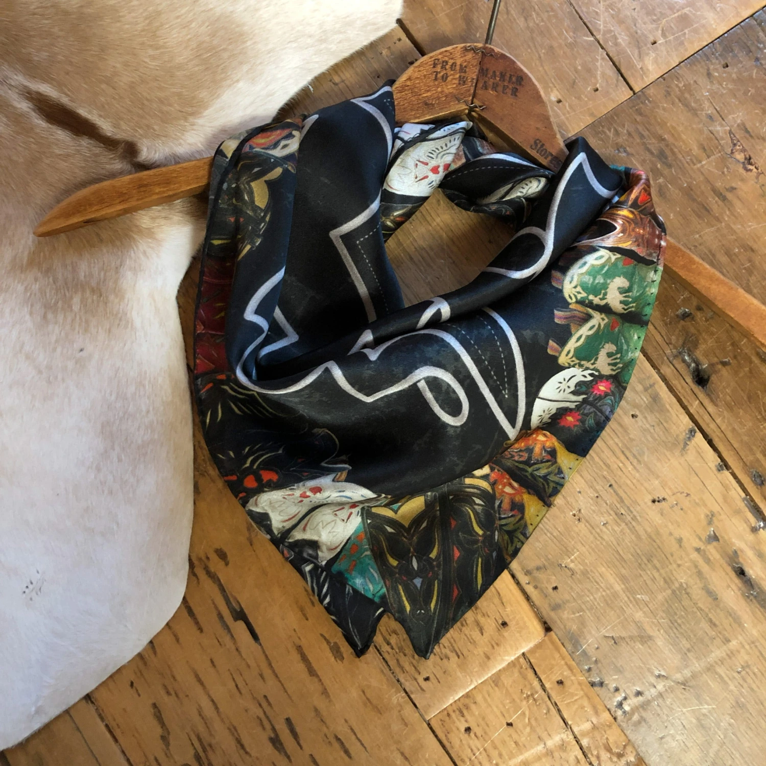 Boot Tops Neck Scarf Boot Tops Neck Scarf -SAVANAH Clothing sale image 9a23dba1 313c 41a8 a08a 3ab302cabe45