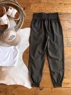 The Surrey -SAVANAH Clothing sale photojul112024 114825am