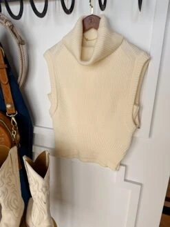 The Vermont -SAVANAH Clothing sale photonov062024 112416am2