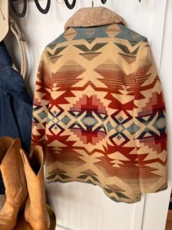 The Brownsville 6 The Brownsville -SAVANAH Clothing sale photonov072024 23002pm