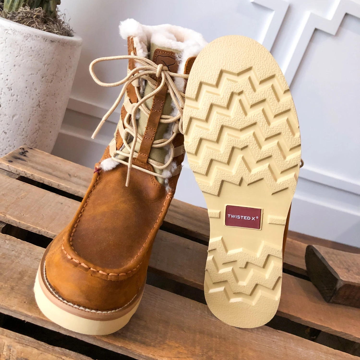 The Telluride The Telluride -SAVANAH Clothing sale photonov152024 10438pm scaled