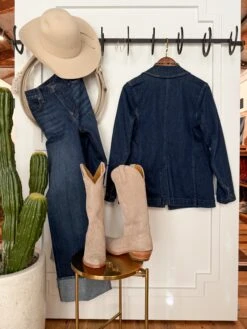 The Novato {S-XXL} -SAVANAH Clothing sale photonov152024 21829pm