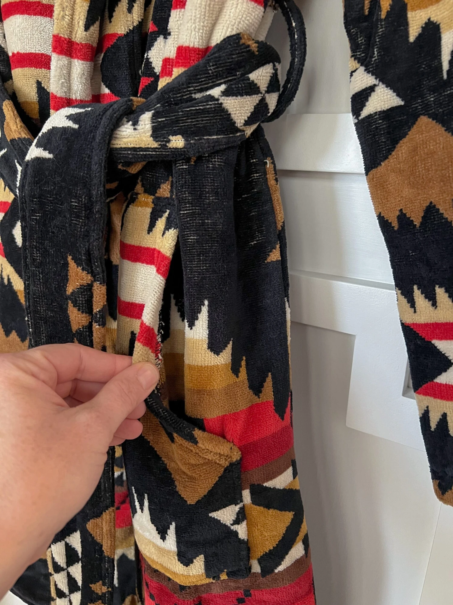 The Nehalem Robe The Nehalem Robe -SAVANAH Clothing sale photonov222024 35324pm3 scaled