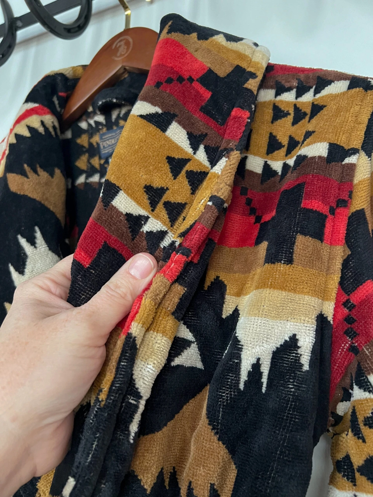 The Nehalem Robe The Nehalem Robe -SAVANAH Clothing sale photonov222024 35328pm3 scaled