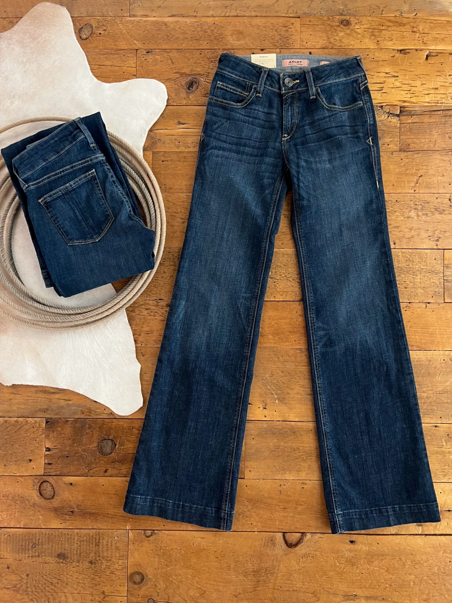 The Lawson Perfect Rise Trouser Jean *Exclusive* The Lawson Perfect Rise Trouser Jean *Exclusive* -SAVANAH Clothing sale photonov222024 41700pm3 scaled