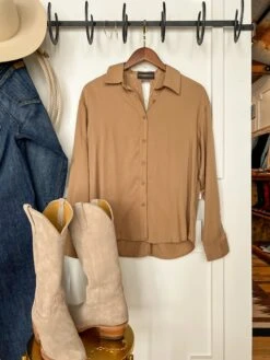 The Lindley -SAVANAH Clothing sale photonov232024 11435pm3